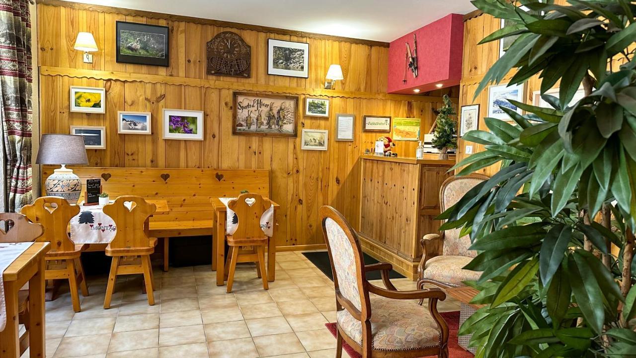 Hotel Quin Te Va Cauterets Luaran gambar