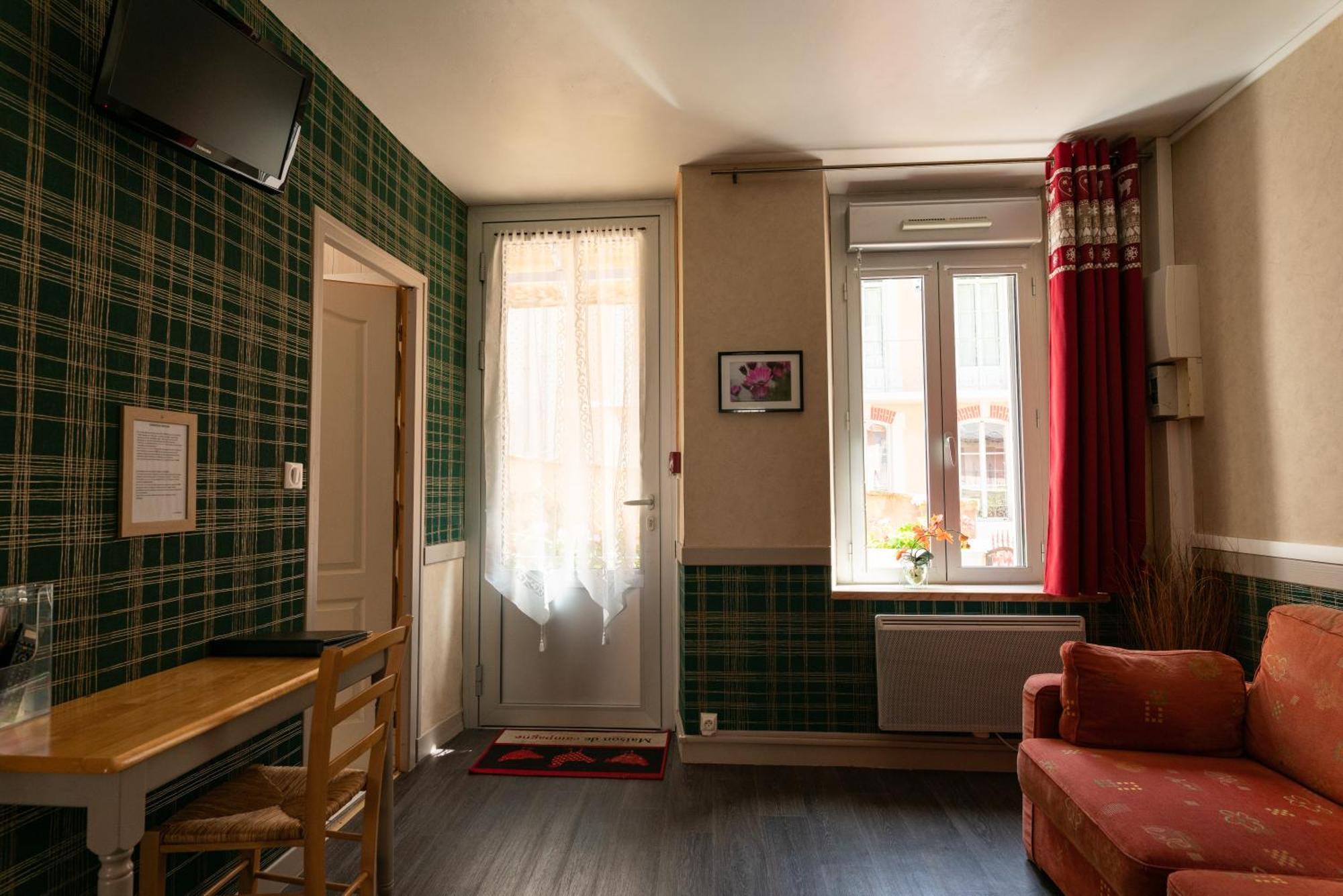 Hotel Quin Te Va Cauterets Luaran gambar