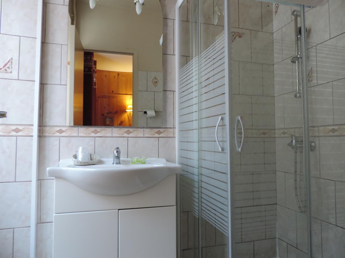 Hotel Quin Te Va Cauterets Luaran gambar